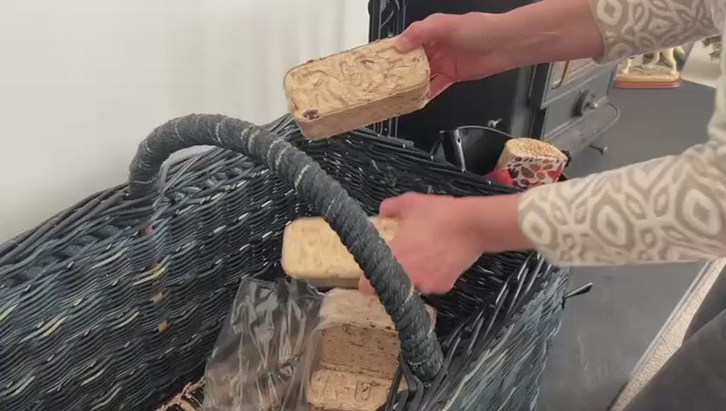 heatbriqs-briquettes-demonstration